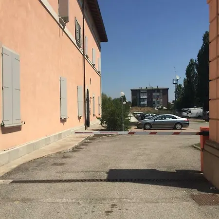 La Di *