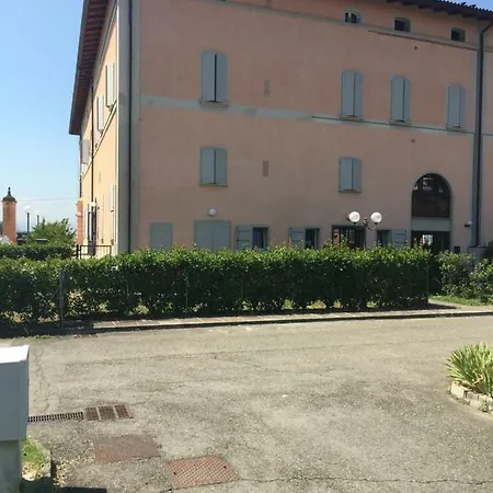 בית הארחה La Di Cavazzona