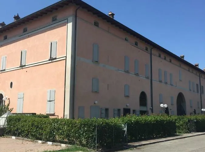 Konukevi La Di Cavazzona
