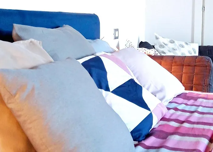 La Di بيت ضيافة Cavazzona